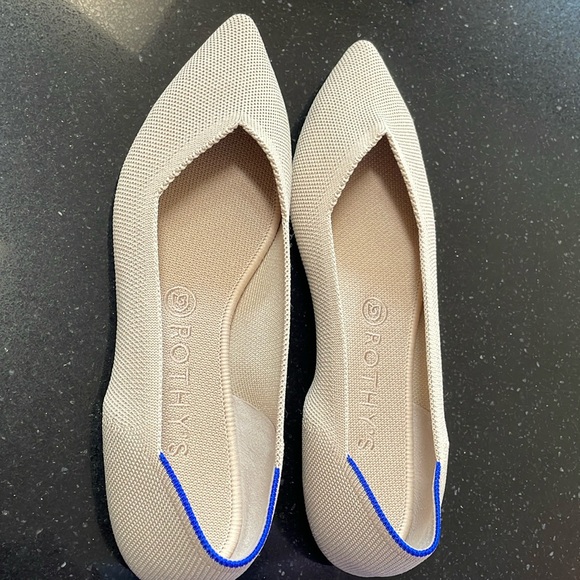 Rothy’s Pointed Shoes Size 9.5 NWOT - Picture 2 of 10
